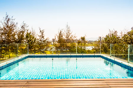 Cost of Glass Pool Fence Repair in Carrollwood