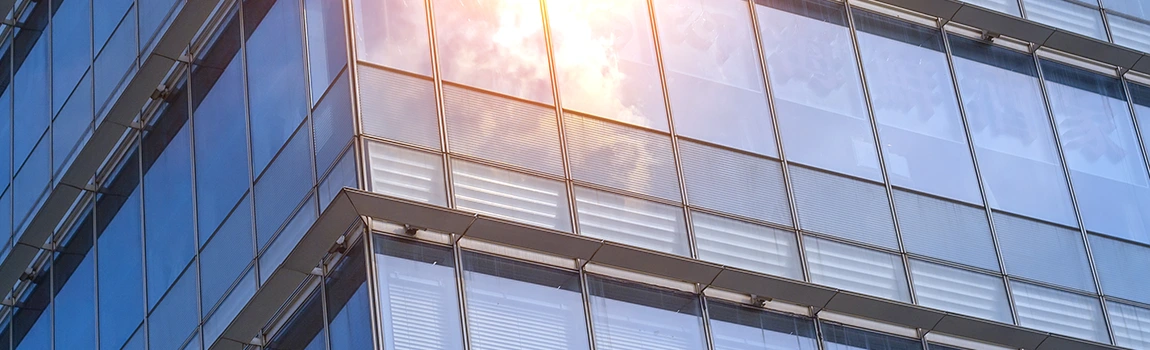 UV-Resistant Glass Experts in Carrollwood, FL