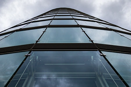 UV-Resistant Glass Experts in Carrollwood